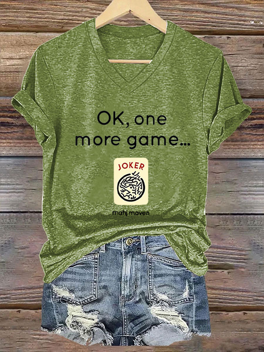 Camiseta con cuello en V Ok, one more game, Mahj maven para mujer